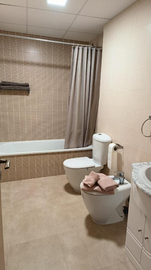 Appartamento Apartamento En Els Muntells Esterno foto